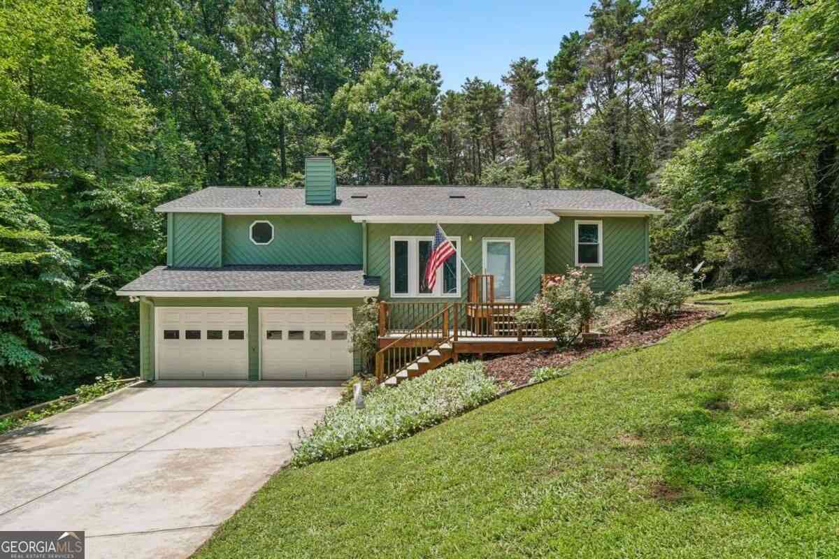 Homes For Sale - 659 Sunshine Trace NW<br/> Acworth, GA 30102