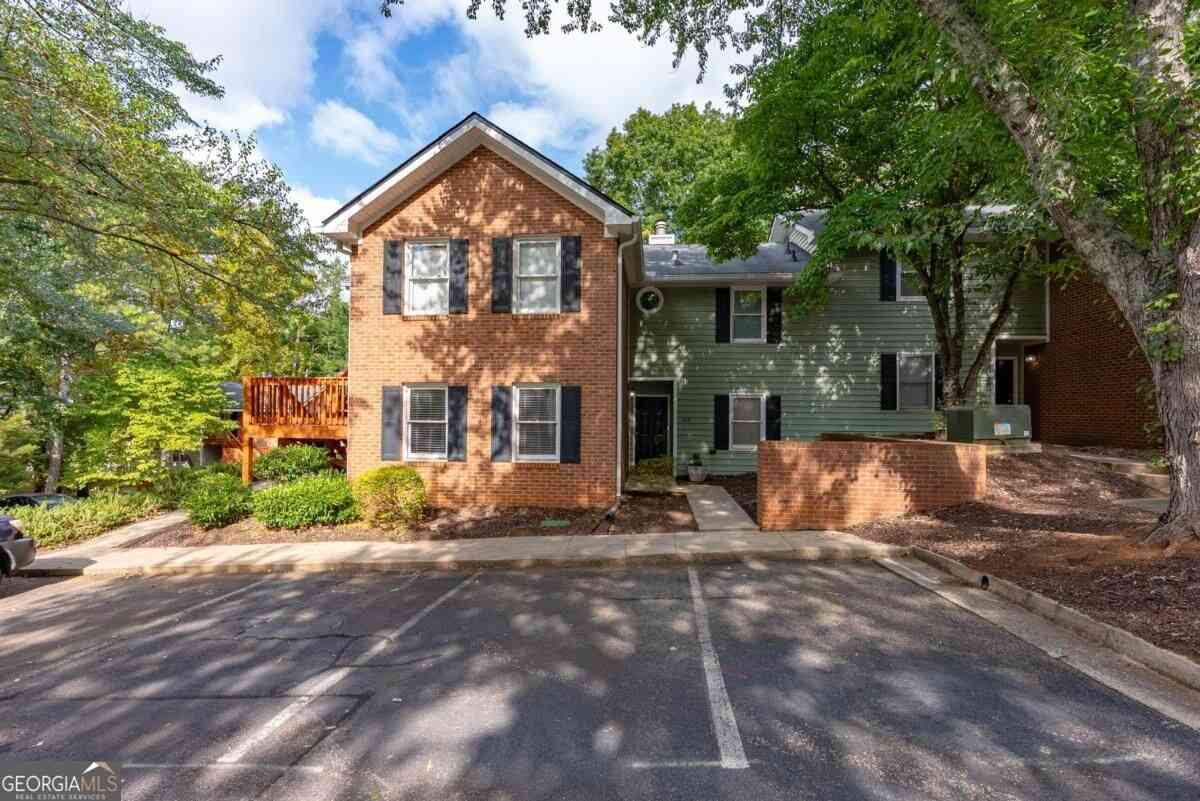 Condo For Sale - 345 Research Drive #220<br/> Athens, GA 30605