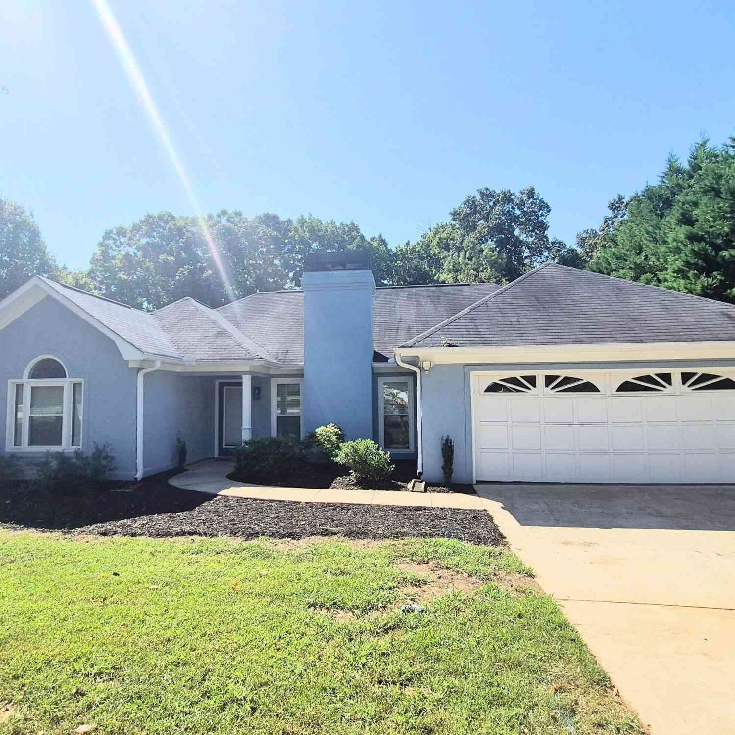 Homes For Sale - 103 Meadow Creek Drive<br/> Athens, GA 30605