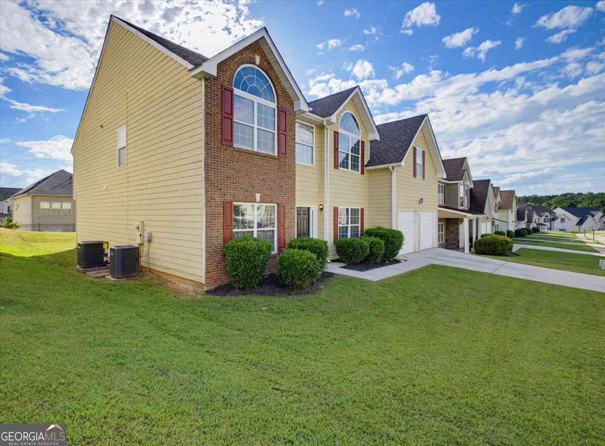 Homes For Sale - 4117 Eldon Drive<br/> Fairburn, GA 30213
