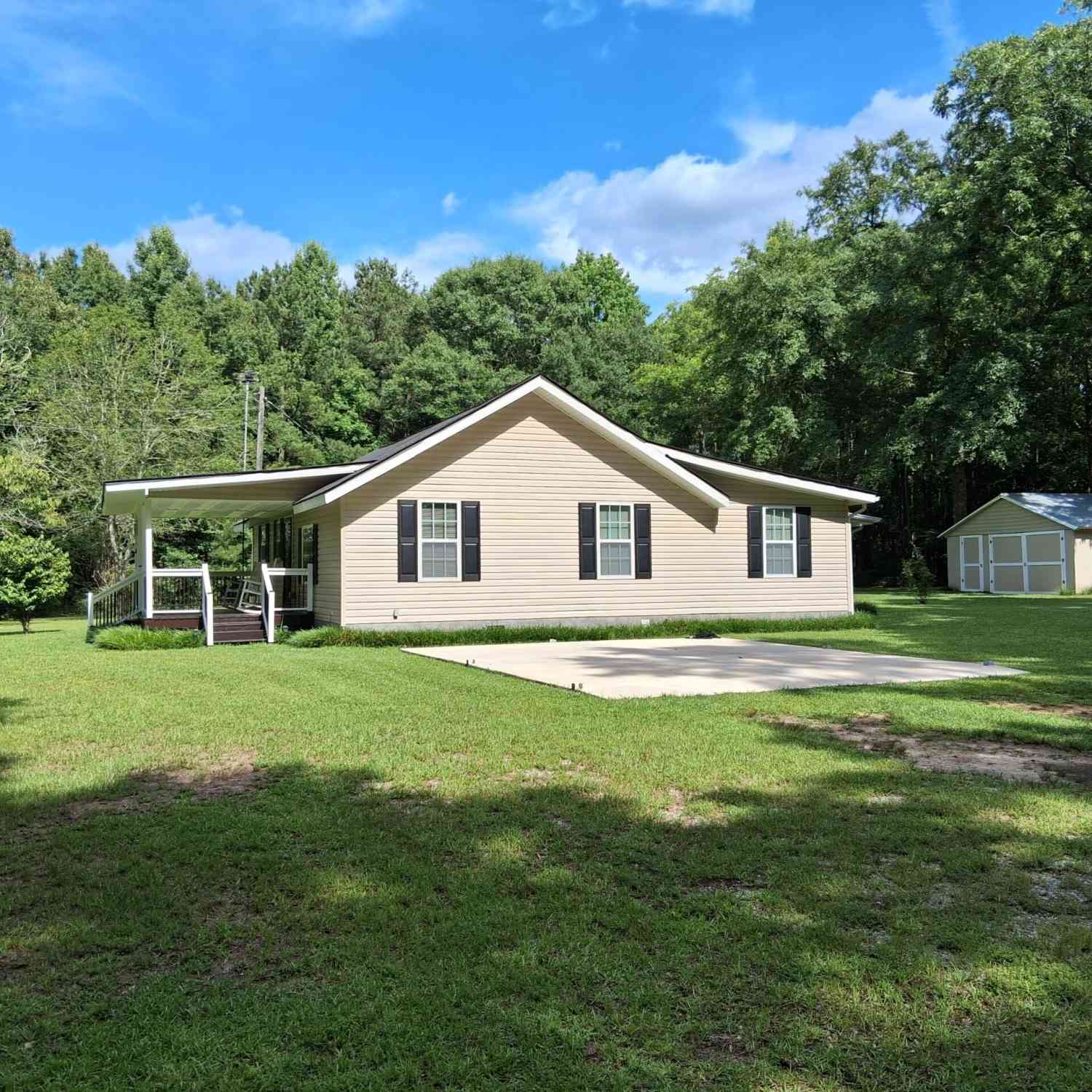 Homes For Sale - 6599 Ga Highway 42 N<br/> Forsyth, GA 31029