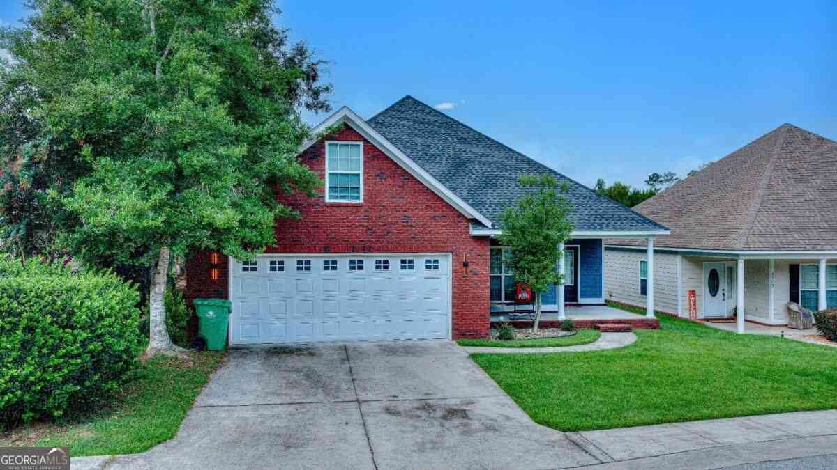 Homes For Sale - 3779 Old Vine Way<br/> Valdosta, GA 31605