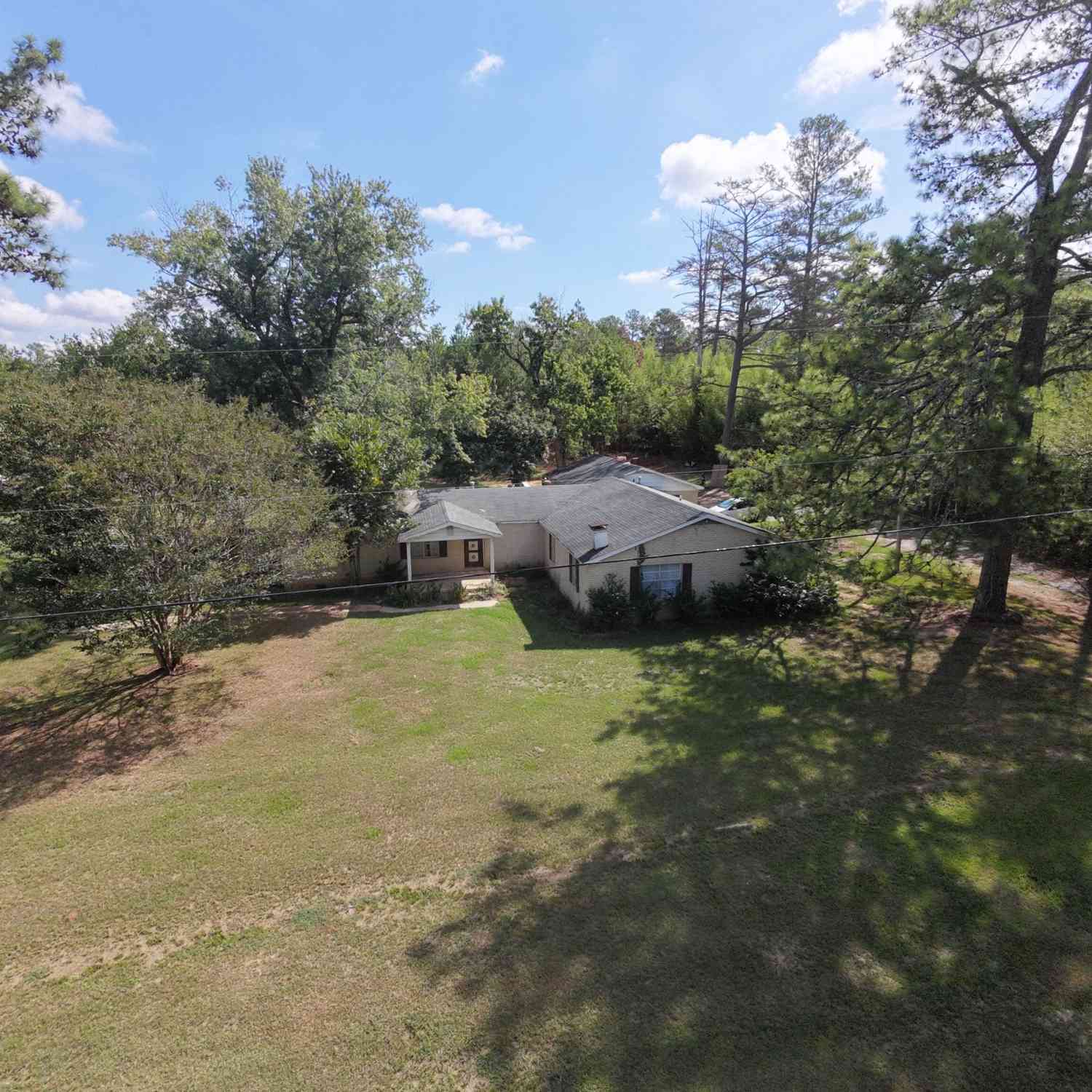 Homes For Sale - 60 Ridge Road<br/> Macon, GA 31217