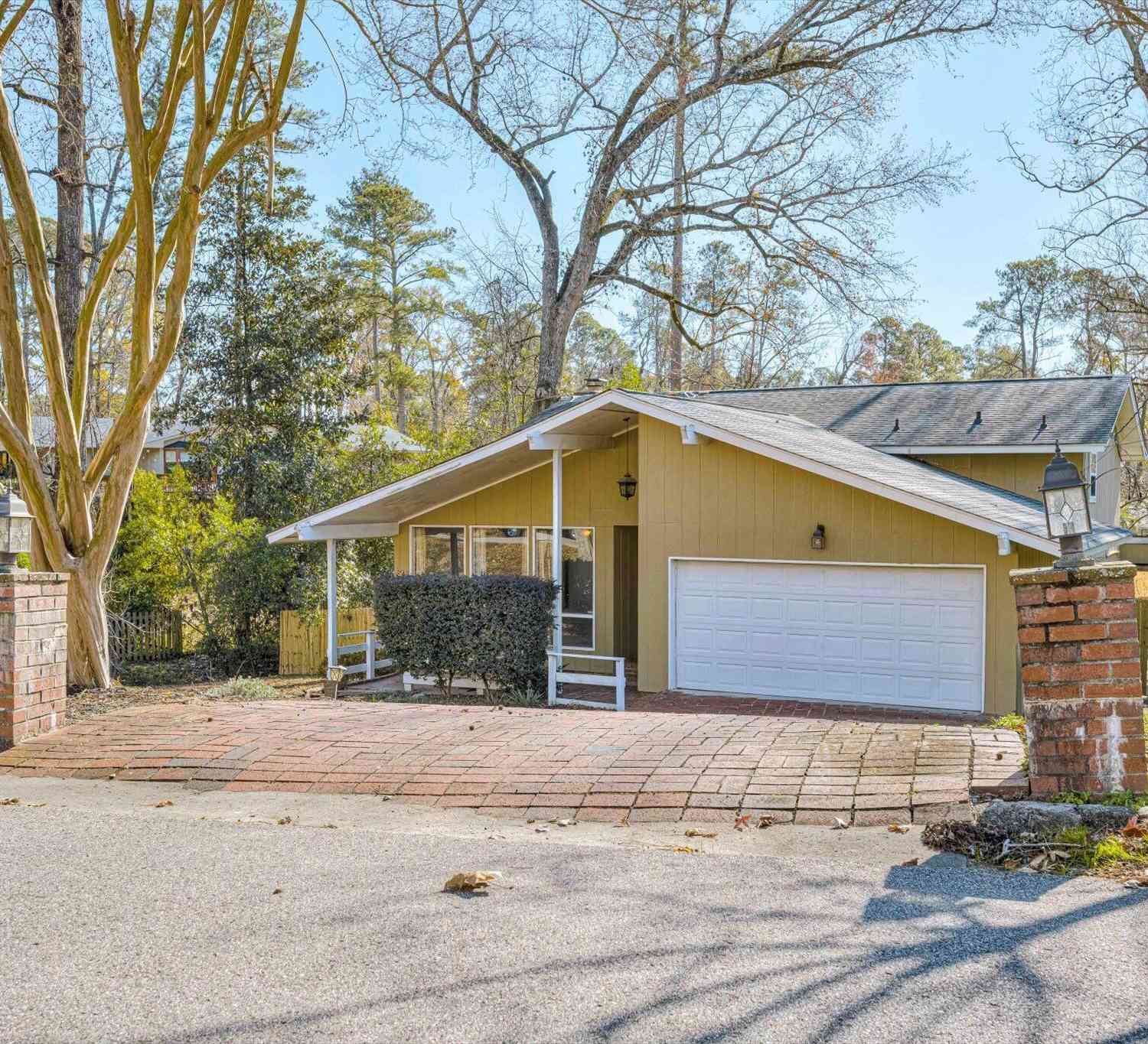 Homes For Sale - 715 Hammond Drive<br/> North Augusta, SC 29841