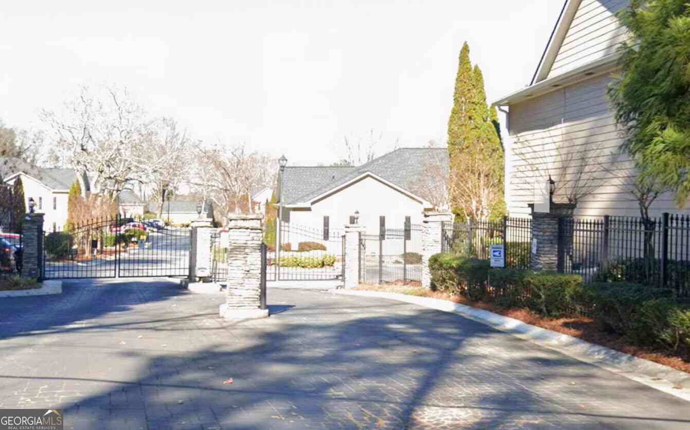 Condo For Sale - 201 Brighton Pointe #201<br/> Sandy Springs, GA 30328
