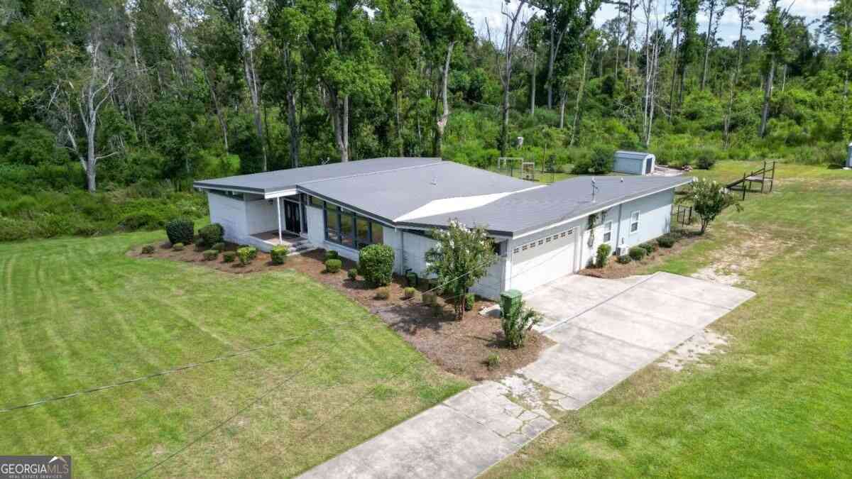 Homes For Sale - 96 N Gill Street<br/> Hazlehurst, GA 31539