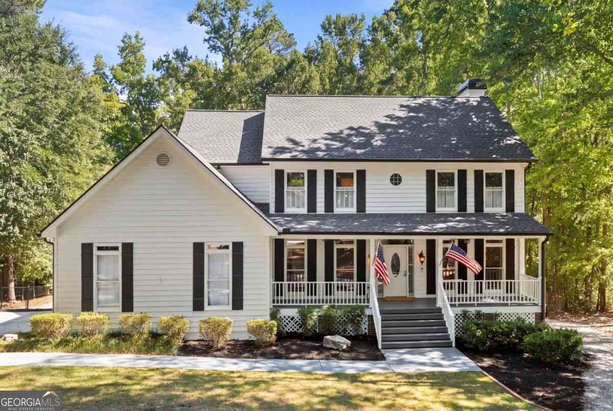 Homes For Sale - 3256 Fieldcrest Road<br/> Loganville, GA 30052