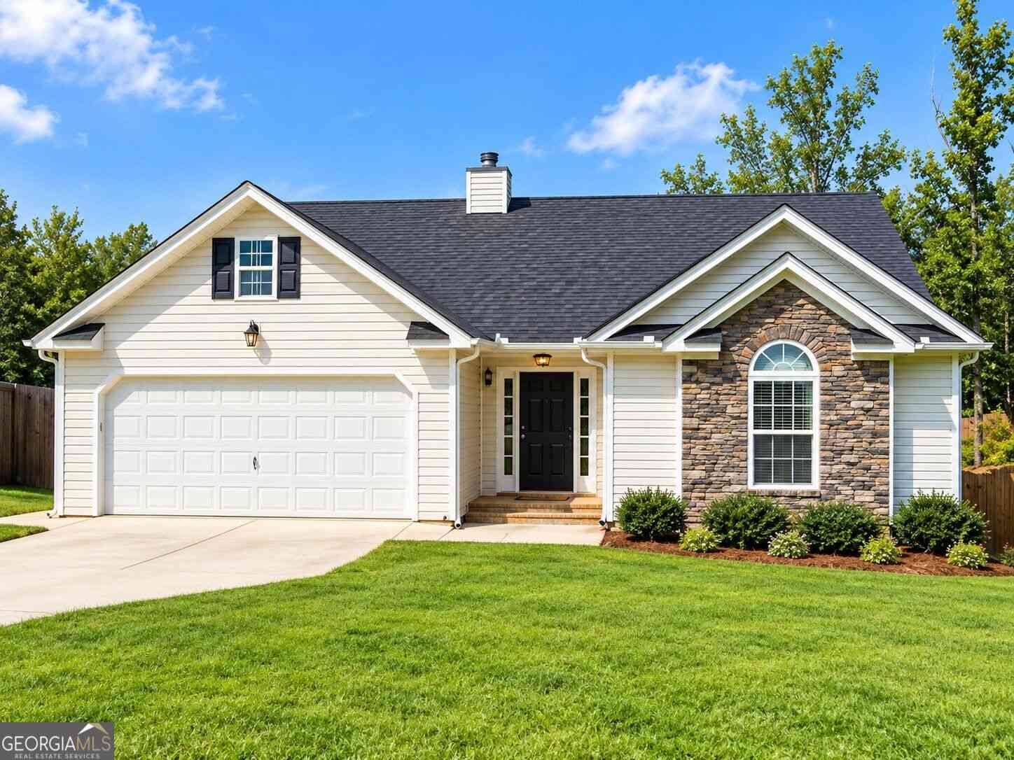 Homes For Sale - 4915 Roxton Lane<br/> Douglasville, GA 30135