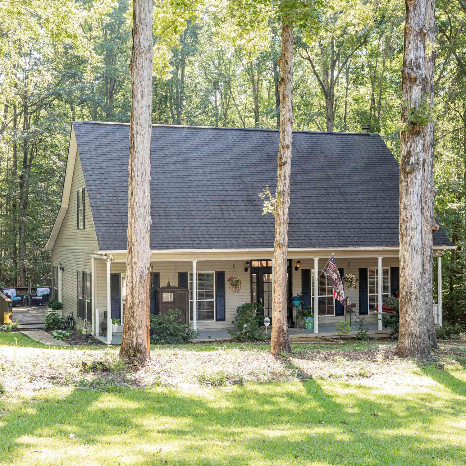 Homes For Sale - 1193 County Road 500<br/> Valley, AL 36854