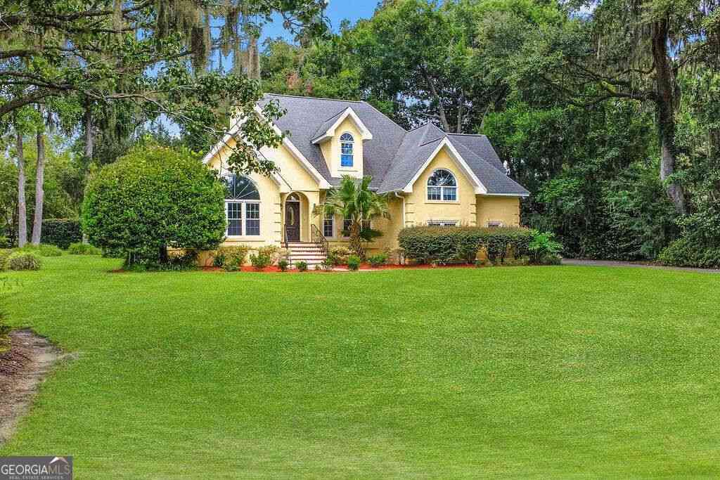 Homes For Sale - 230 Lyman Hall<br/> Savannah, GA 31410