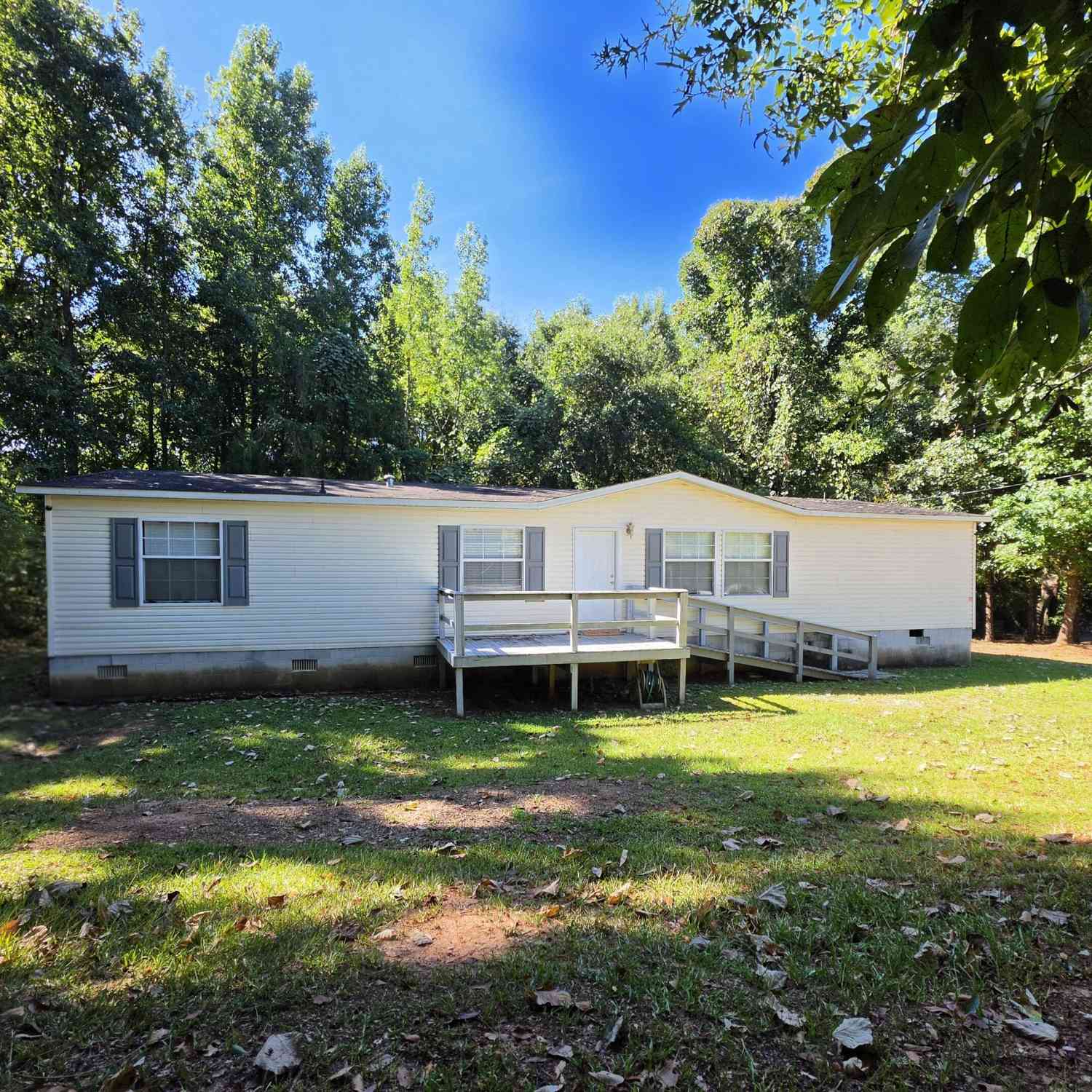 Homes For Sale - 1071 County Road 491<br/> Lafayette, AL 36862