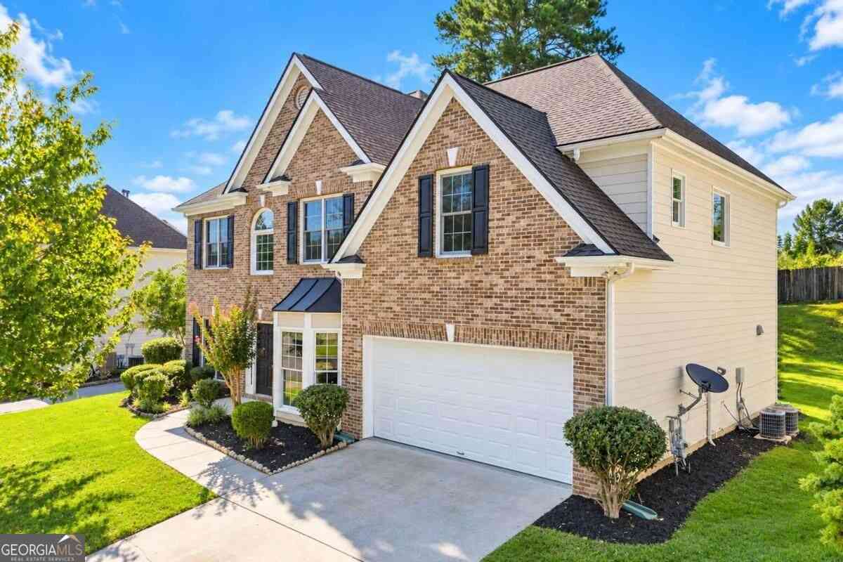 Homes For Sale - 1933 Arbor Springs Way<br/> Buford, GA 30519