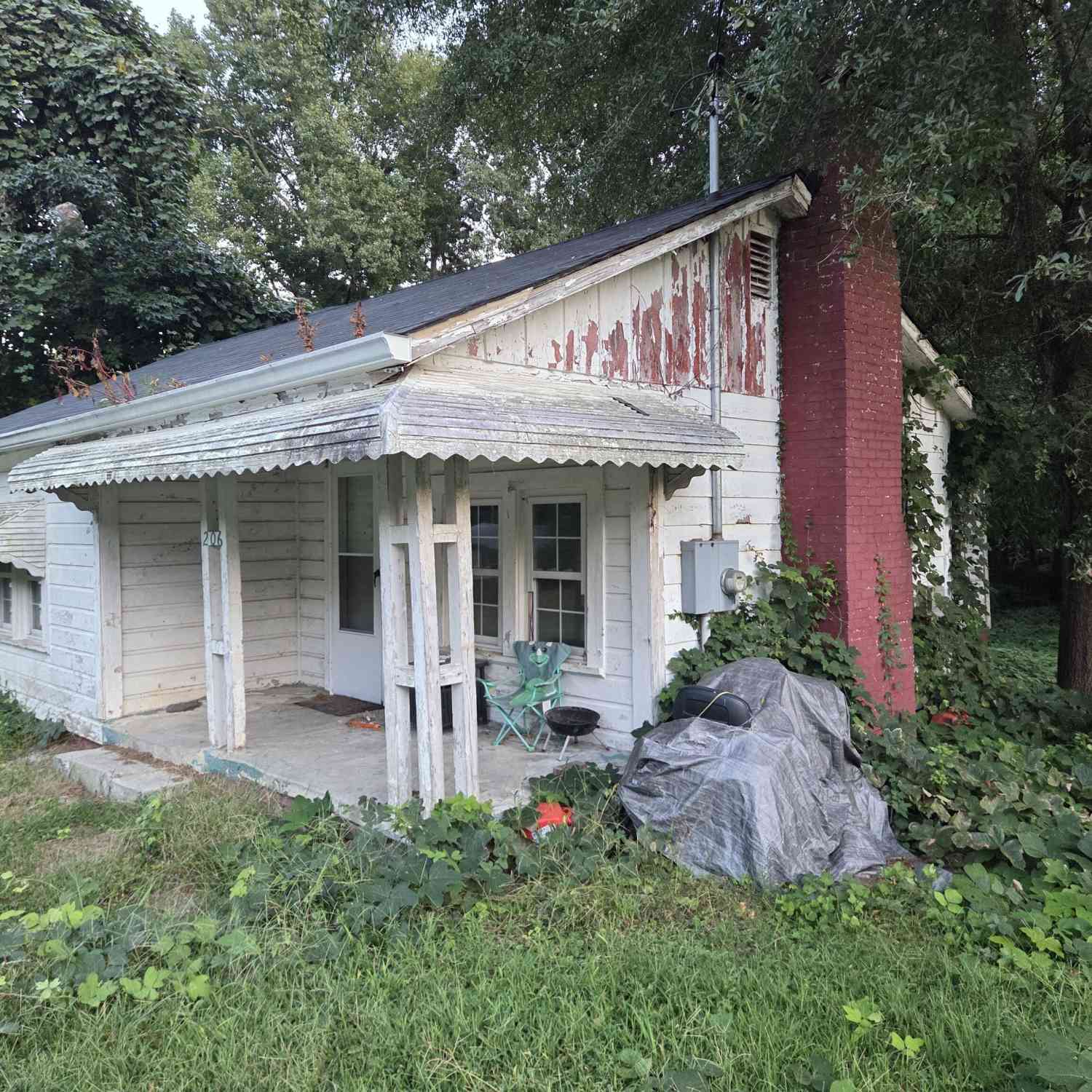 Homes For Sale - 206 Edwards Street<br/> Bremen, GA 30110