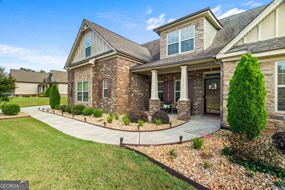 Homes For Sale - 4073 Madison Acres Drive<br/> Locust Grove, GA 30248