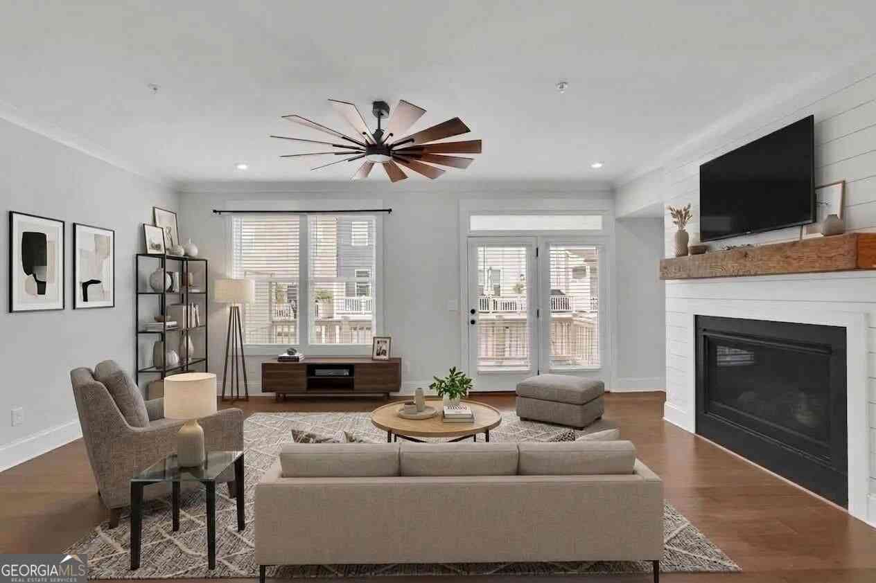 Townhouse For Sale - 156 Meadow Mill Road<br/> Woodstock, GA 30188