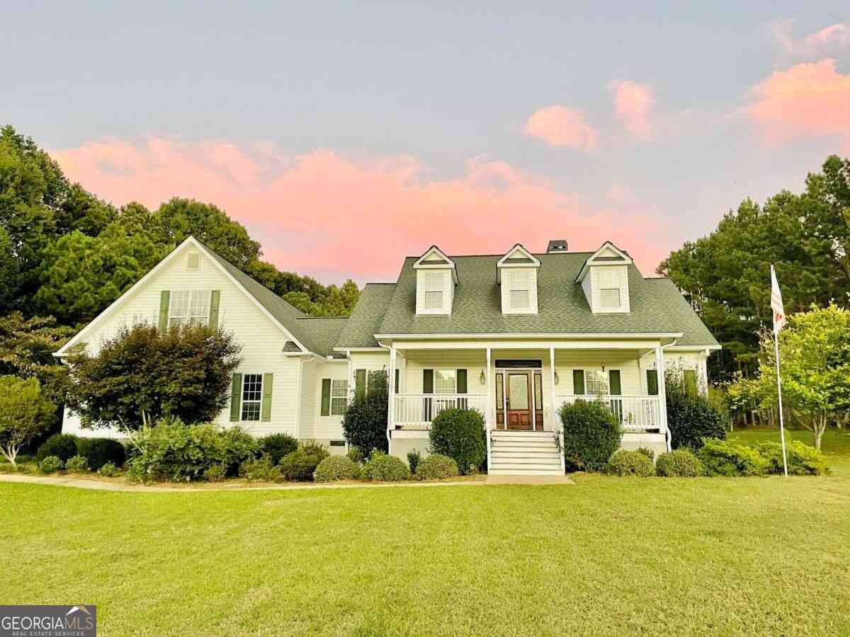 Homes For Sale - 306 Hutchinson Farms Road<br/> Griffin, GA 30224
