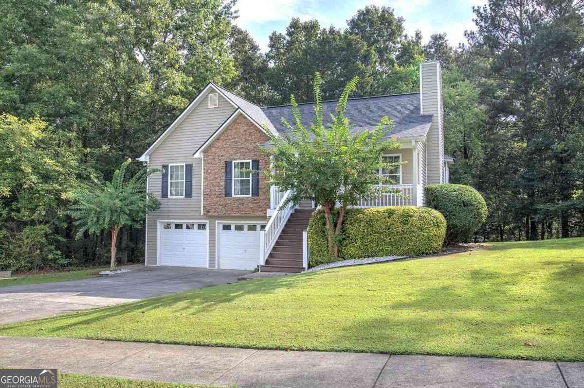 Homes For Sale - 13 Knight Drive<br/> Adairsville, GA 30103