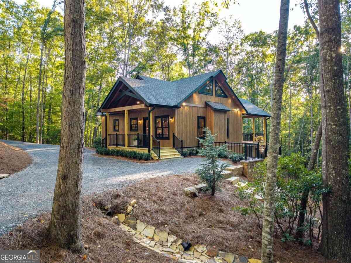 Homes For Sale - 288 Hoot Owl Hill<br/> Morganton, GA 30560