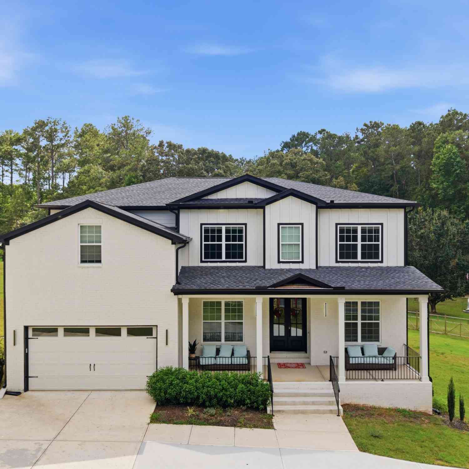 Homes For Sale - 2910 Centerville Rosebud Road<br/> Snellville, GA 30039