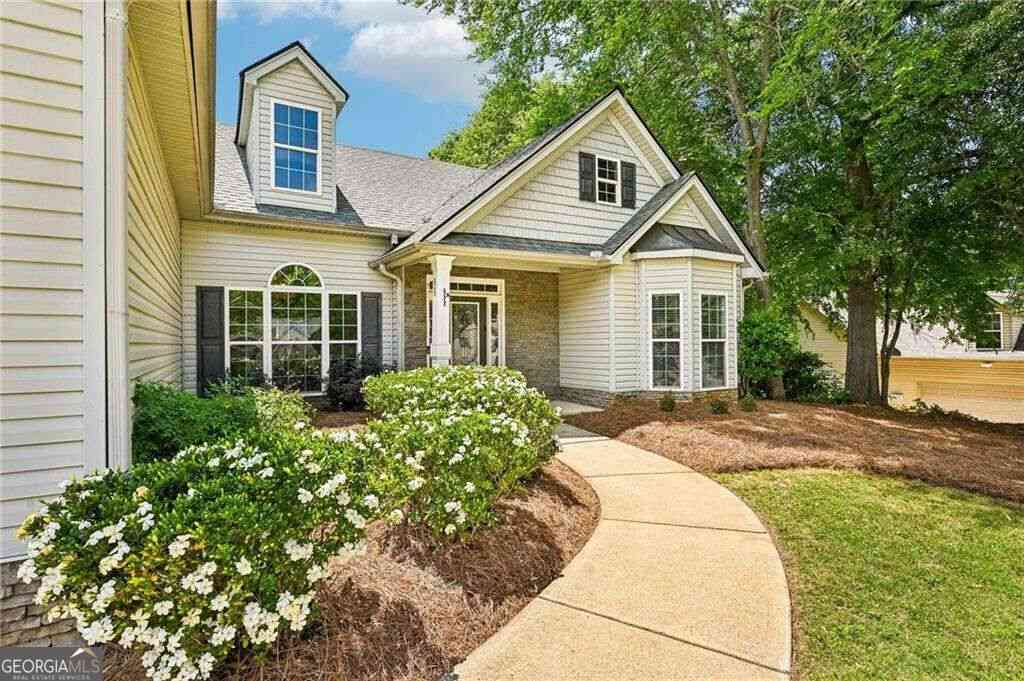Homes For Sale - 399 Laurel Oaks Lane<br/> Jefferson, GA 30549