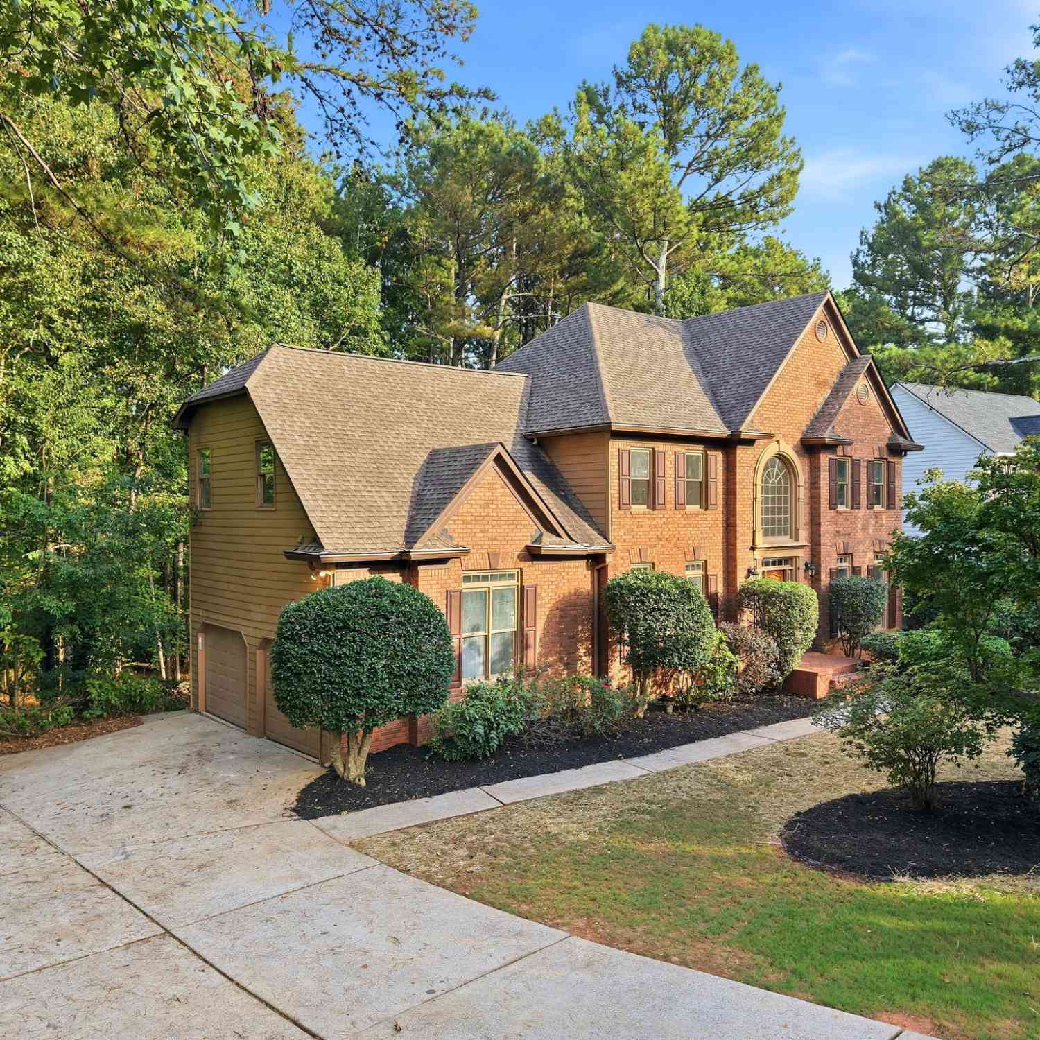 Homes For Sale - 2317 Kingsford Court<br/> Gwinnett County, Lawrenceville, GA 30043
