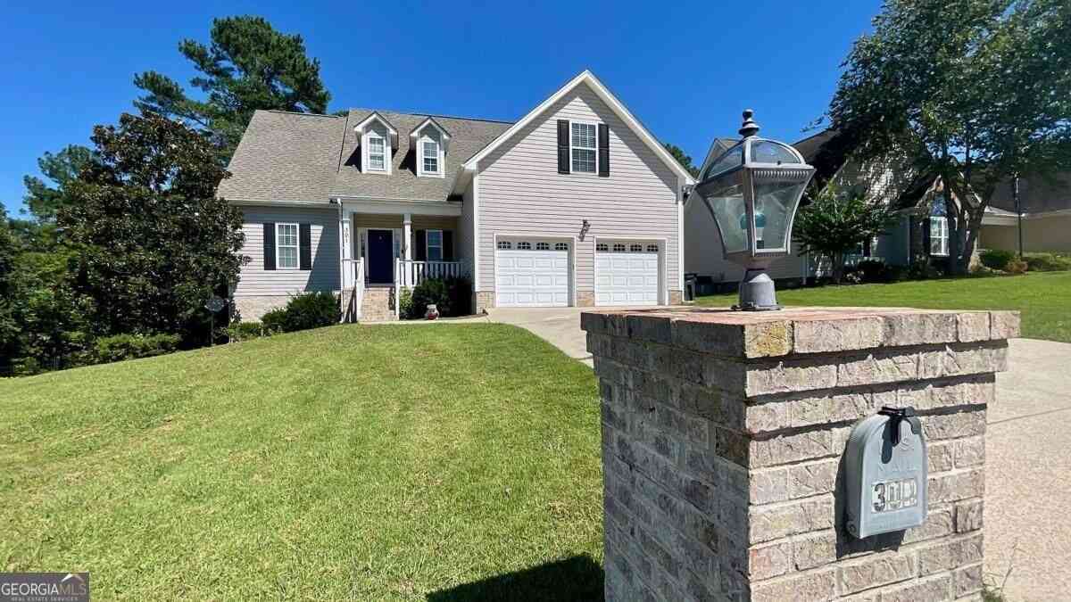 Homes For Sale - 301 Hidden Oaks Drive<br/> Flintstone, GA 30725