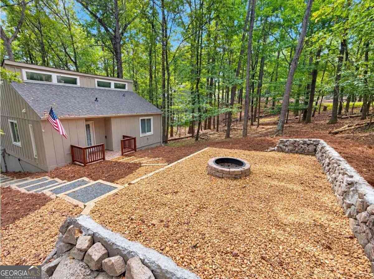 Homes For Sale - 110 Indian Ridge Court<br/> Waleska, GA 30183
