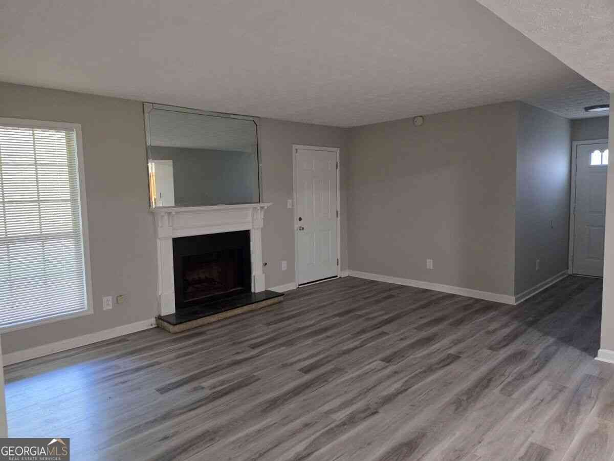 Condo For Sale - 9412 Cypress Lane<br/> Jonesboro, GA 30238