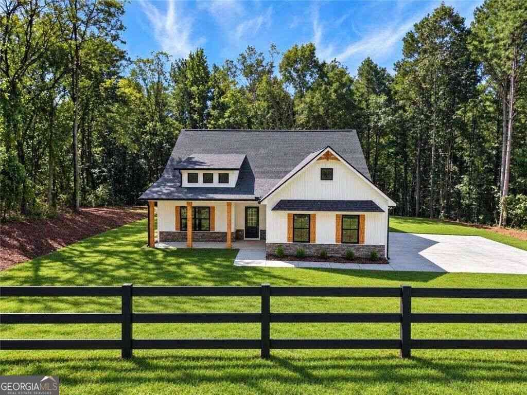 Homes For Sale - 338 Dunn Road<br/> Silver Creek, GA 30173