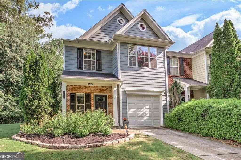 Townhouse For Sale - 230 Magnolia Leaf Drive<br/> Woodstock, GA 30188