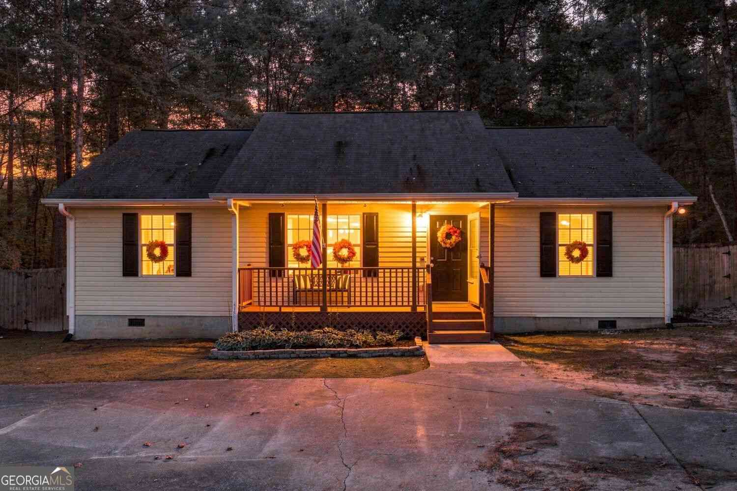 Homes For Sale - 77 Old Brock Road<br/> Rockmart, GA 30153