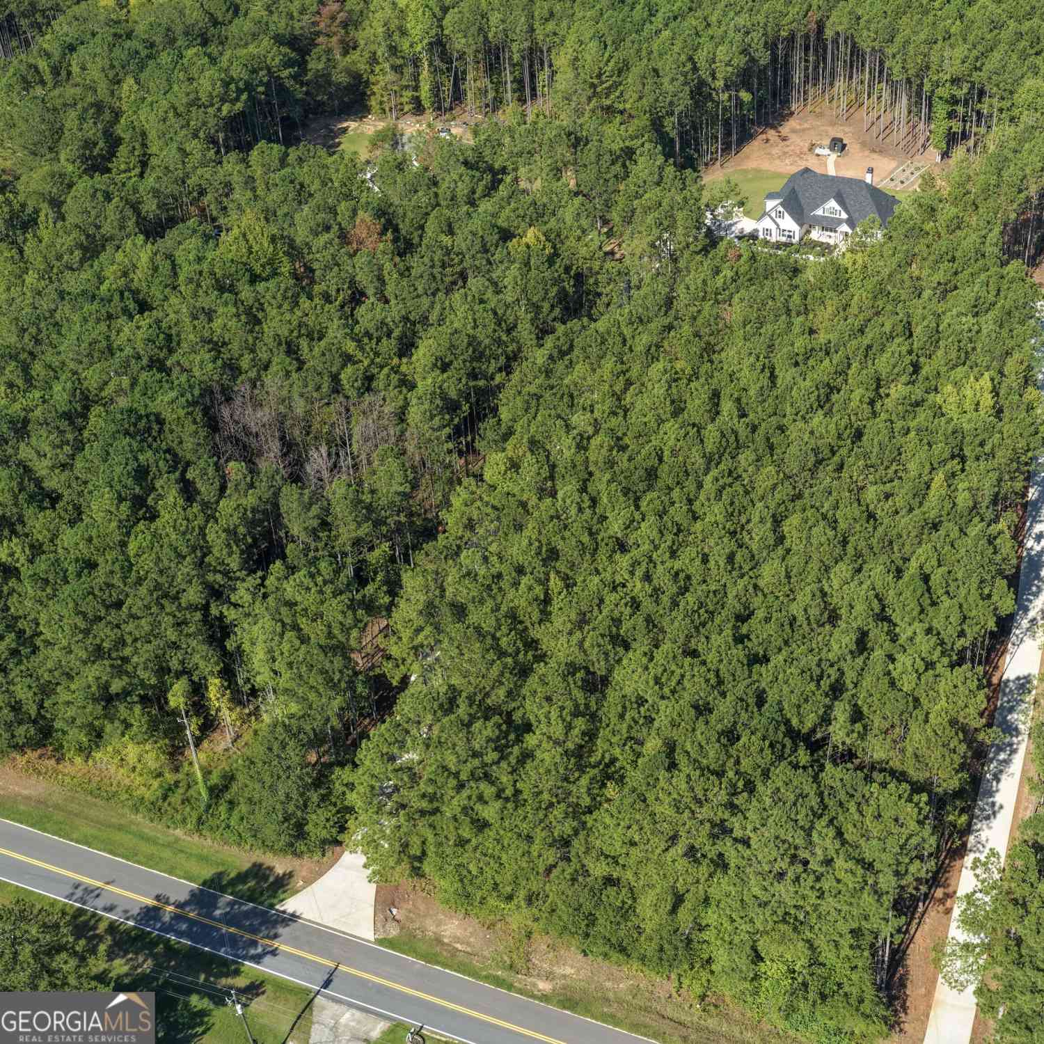 Homes For Sale - 165 Mobley Road<br/> Griffin, GA 30223