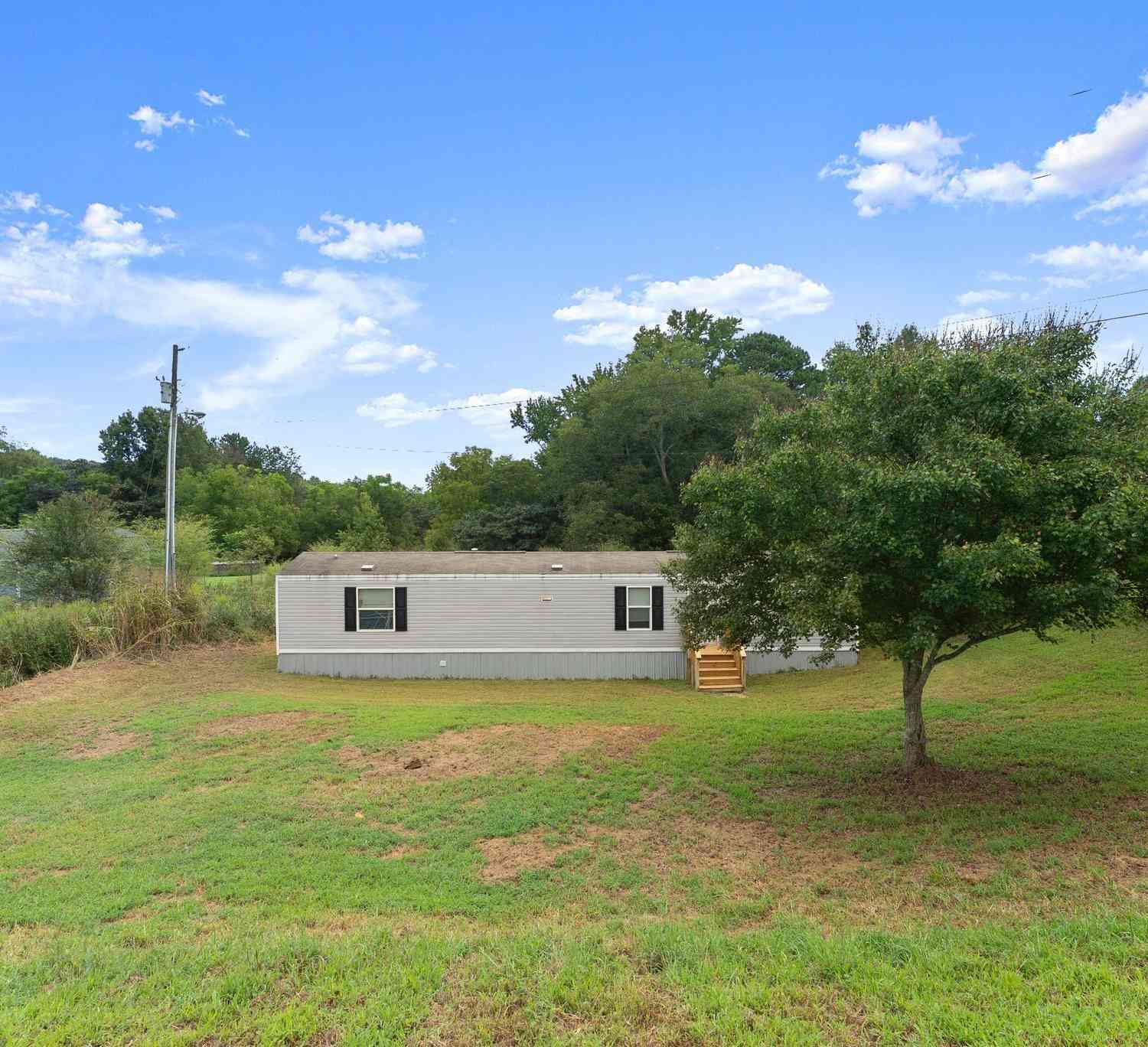 Homes For Sale - 735 Holiness Campground Road<br/> Cleveland, GA 30528