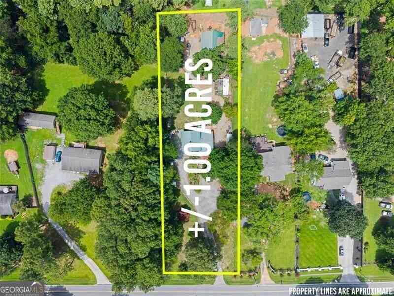 Homes For Sale - 280 Strickland Road<br/> Alpharetta, GA 30004