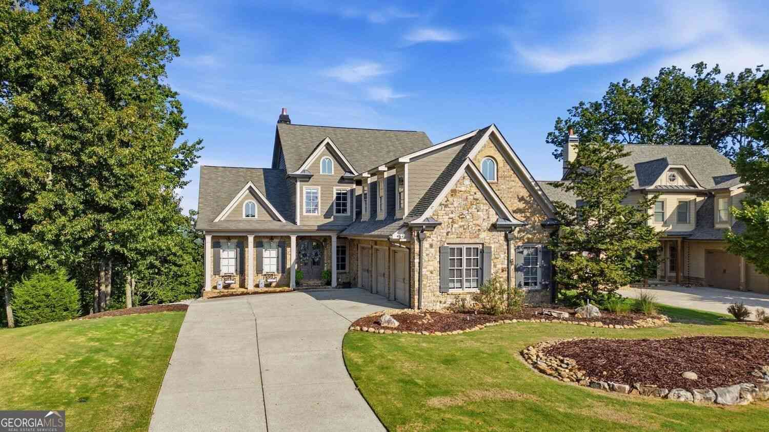 Homes For Sale - 7395 Crestline Drive<br/> Dawsonville, GA 30534