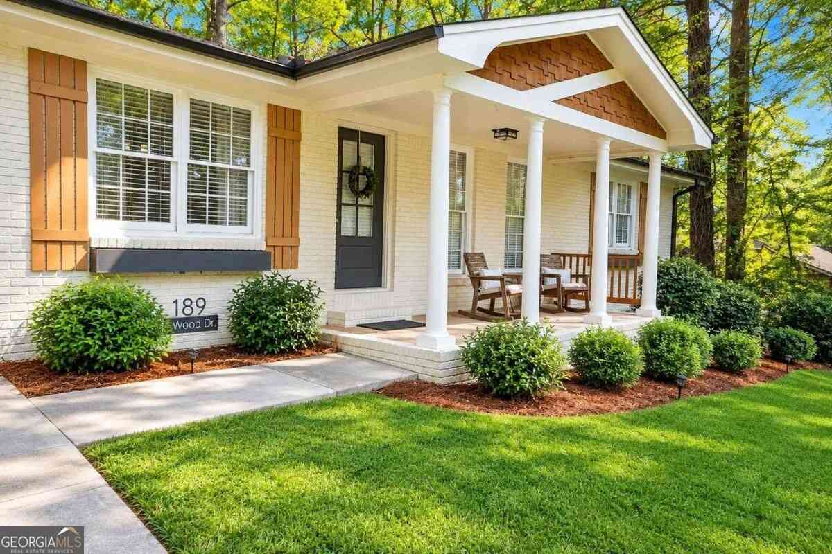 Homes For Sale - 3189 Beechwood Drive<br/> Lithia Springs, GA 30122
