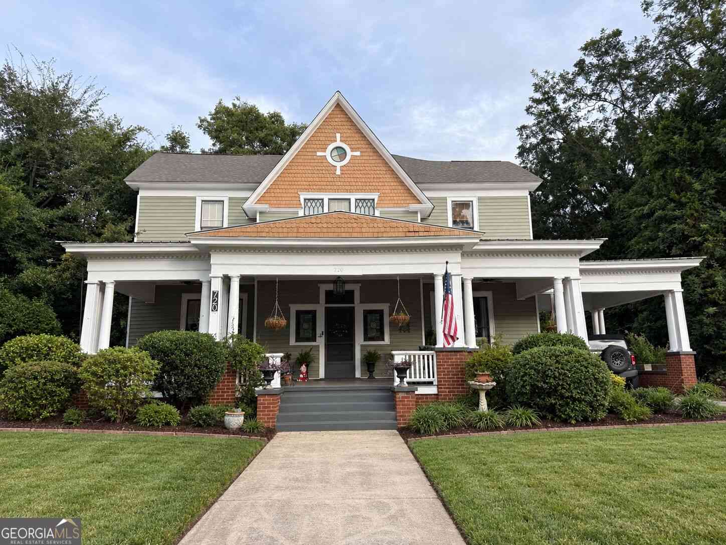 Homes For Sale - 720 Thomaston Street<br/> Lamar County, Barnesville, GA 30204