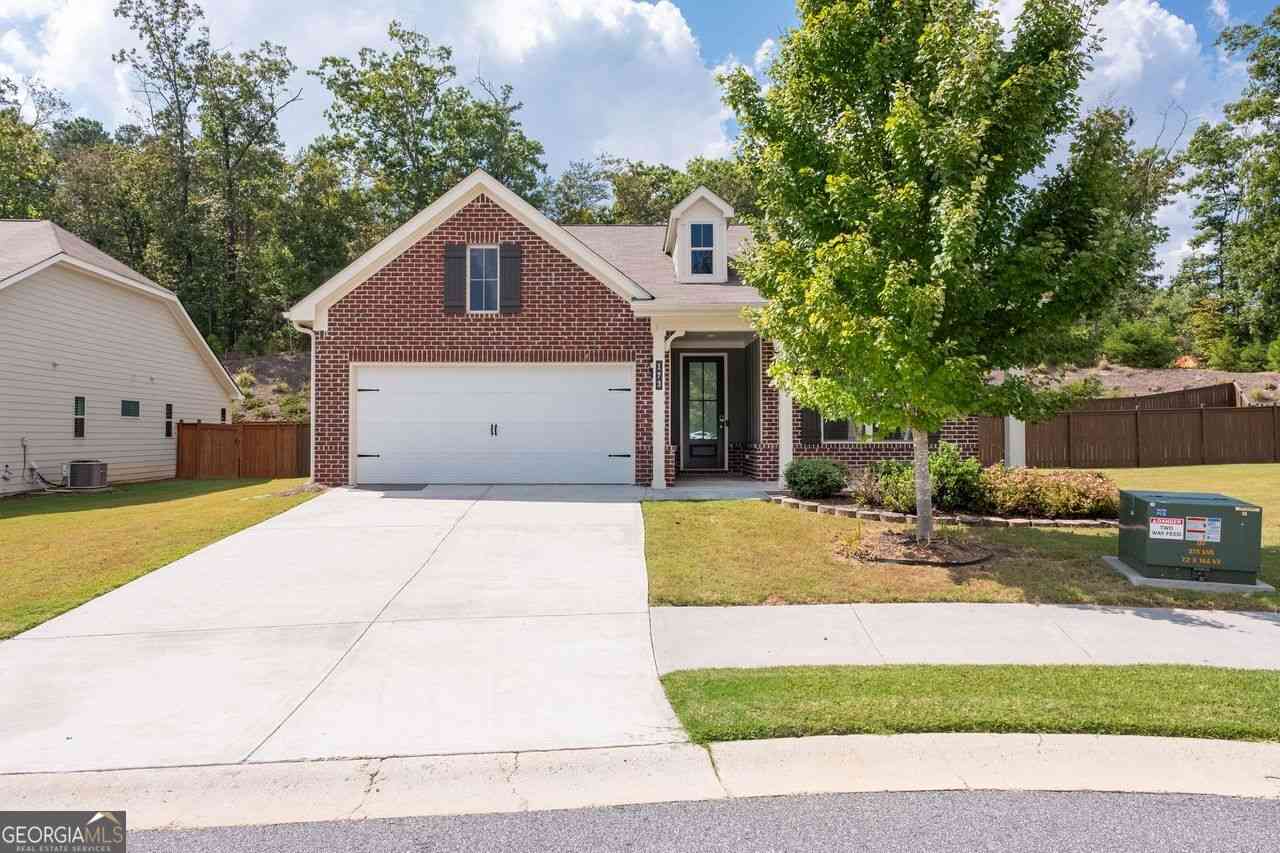 Homes For Sale - 173 Rolling Hills Place<br/> Canton, GA 30114
