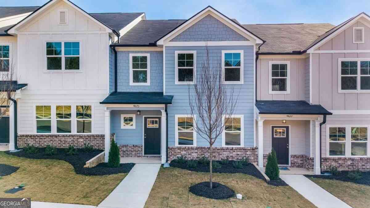 Townhouse For Sale - 405 Whitehorse Way #40<br/> Conyers, GA 30094