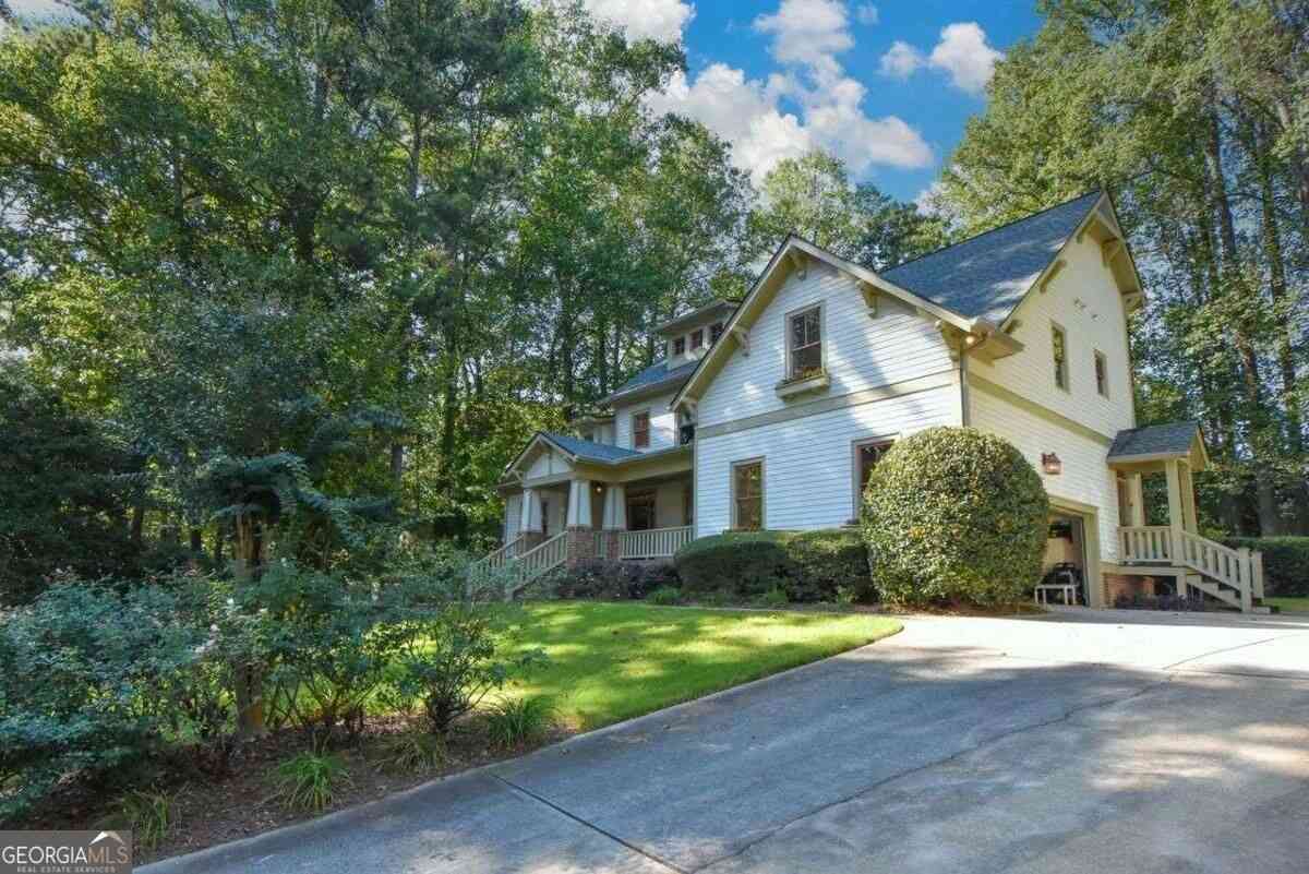 Homes For Sale - 3470 Midvale Road<br/> Tucker, GA 30084