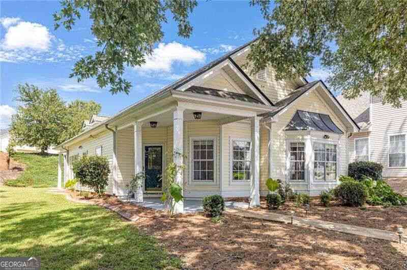 Homes For Sale - 2733 Nautical Way<br/> Villa Rica, GA 30180