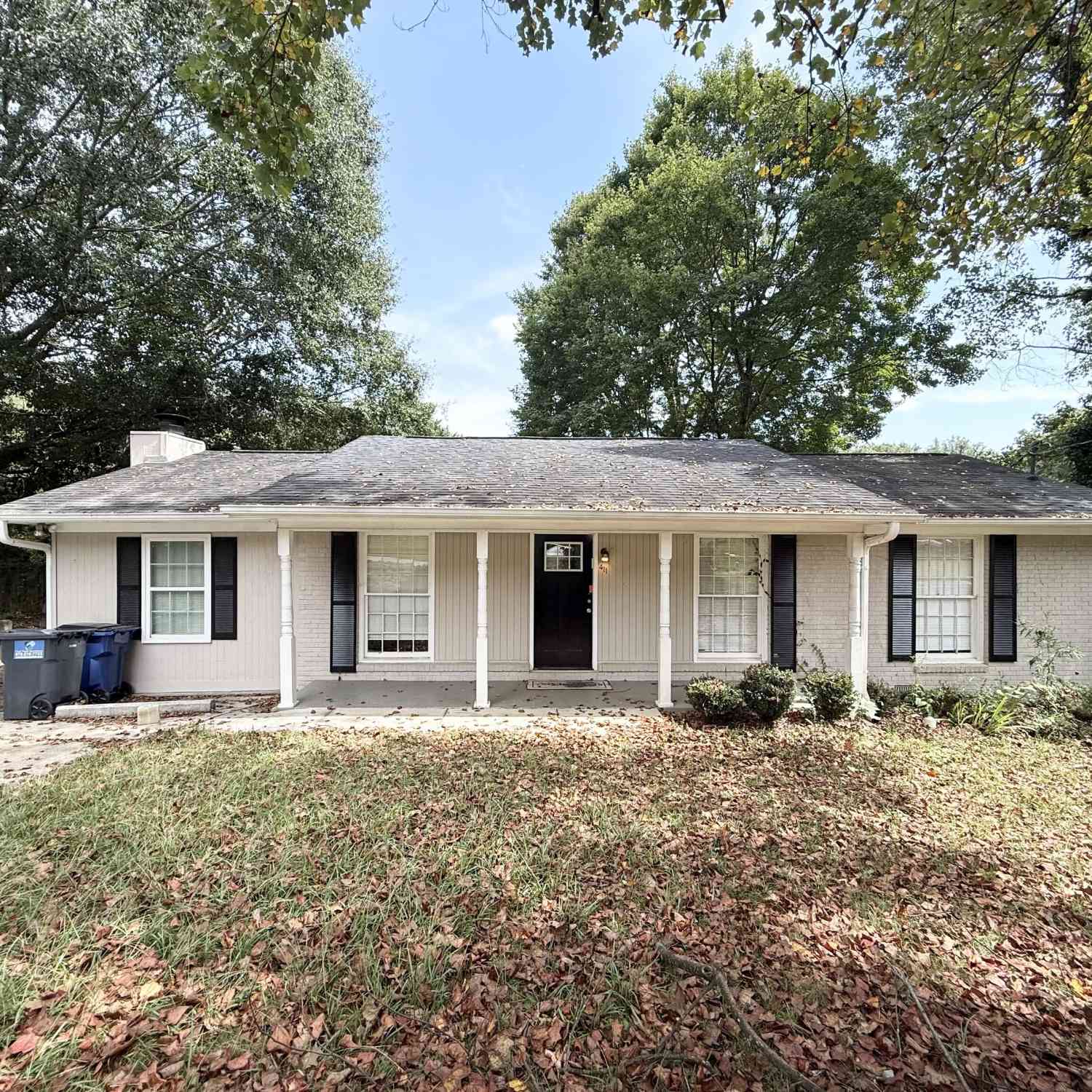 Homes For Sale - 411 Pineland Road SW<br/> Mableton, GA 30126