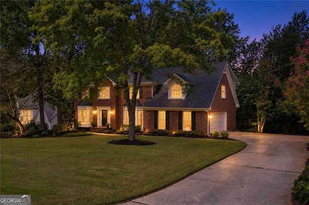 Homes For Sale - 12200 Wexford Club Drive<br/> Roswell, GA 30075