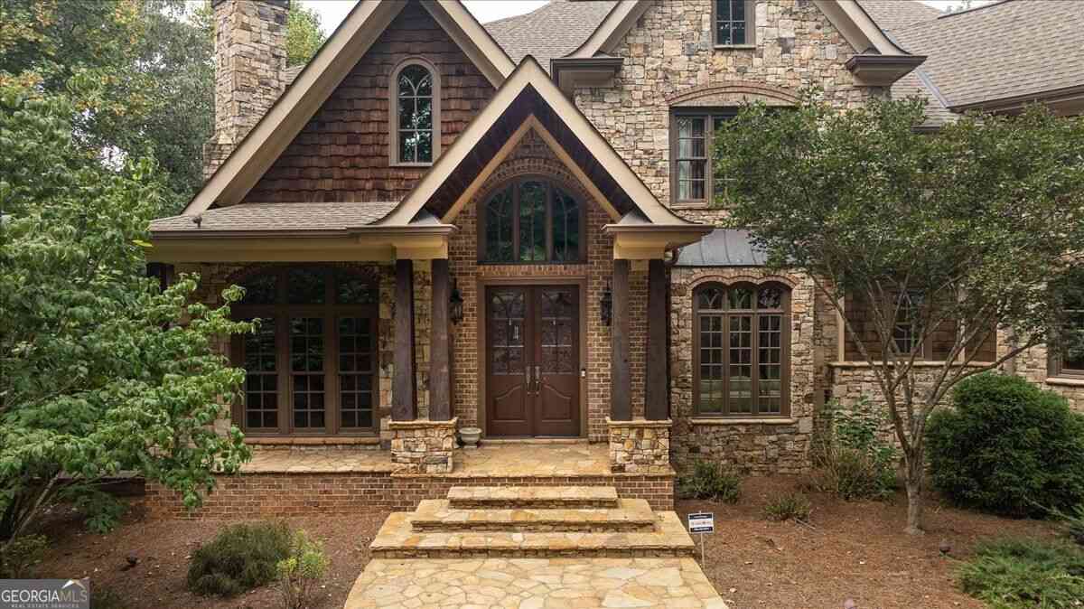 Homes For Sale - 1011 Highgrove Drive<br/> Monroe, GA 30655