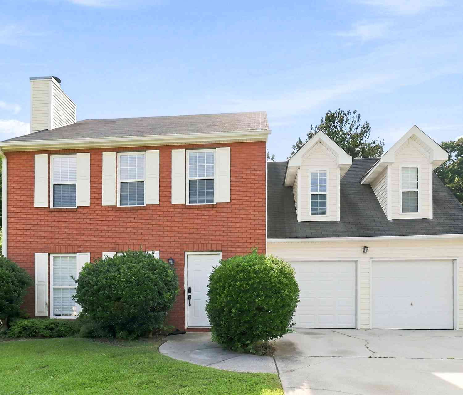 Homes For Sale - 133 Javay Court<br/> Villa Rica, GA 30180