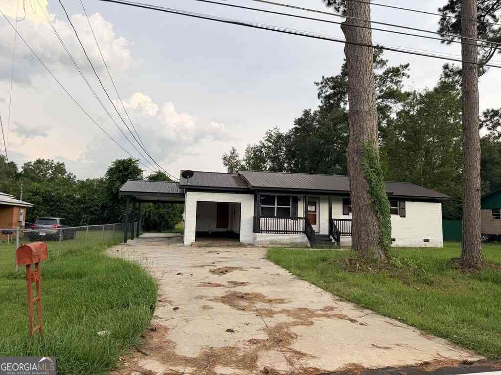 Homes For Sale - 261 13th Avenue SW<br/> Cairo, GA 39828