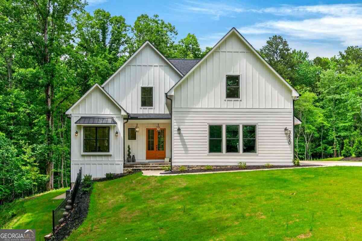 Homes For Sale - 3620 Fleming Drive<br/> Cumming, GA 30041