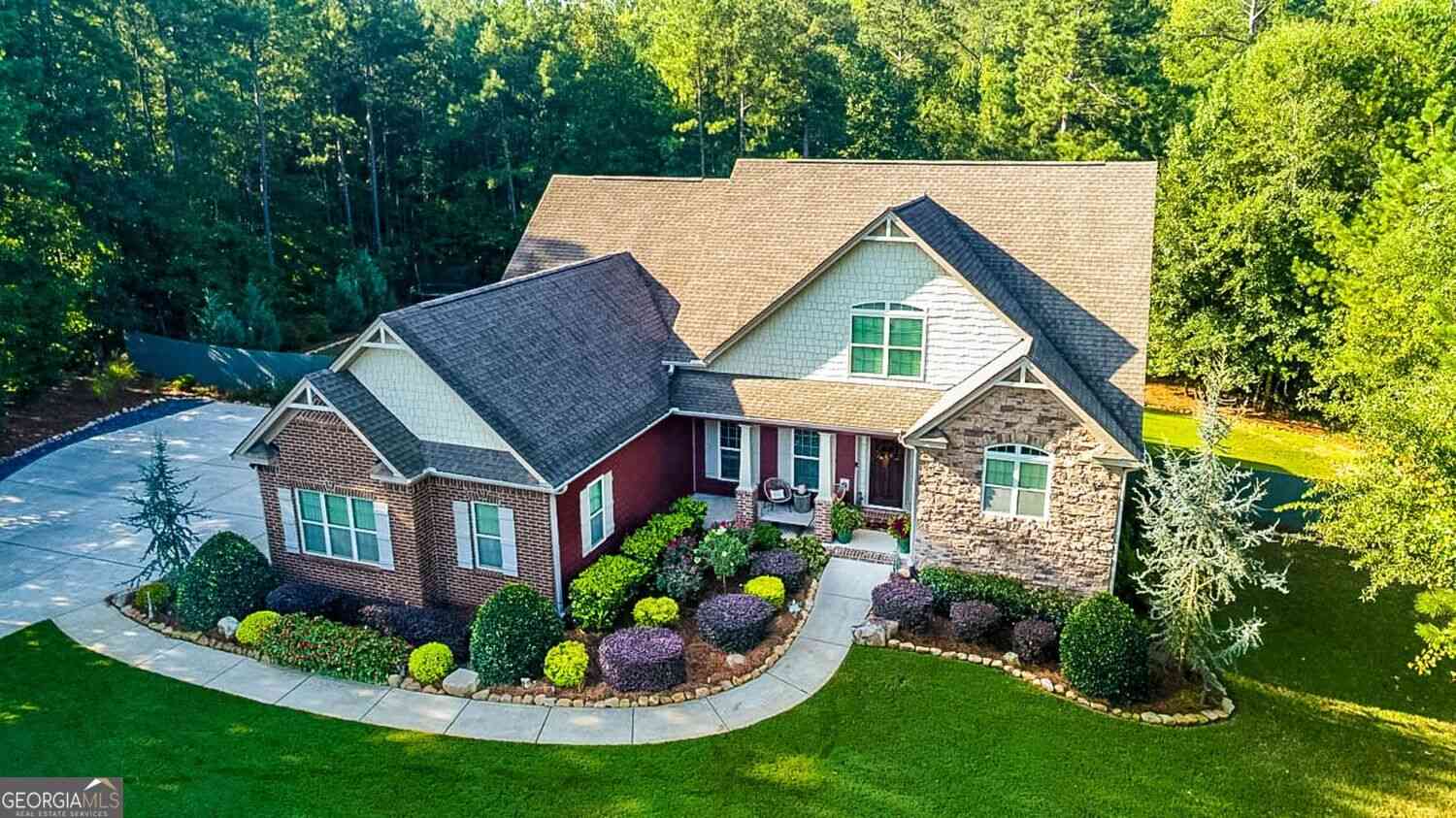 Homes For Sale - 209 Thyme Leaf Way<br/> Locust Grove, GA 30248