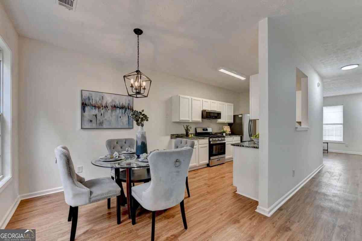 Townhouse For Sale - 3050 Kentmere Drive<br/> Cumming, GA 30040