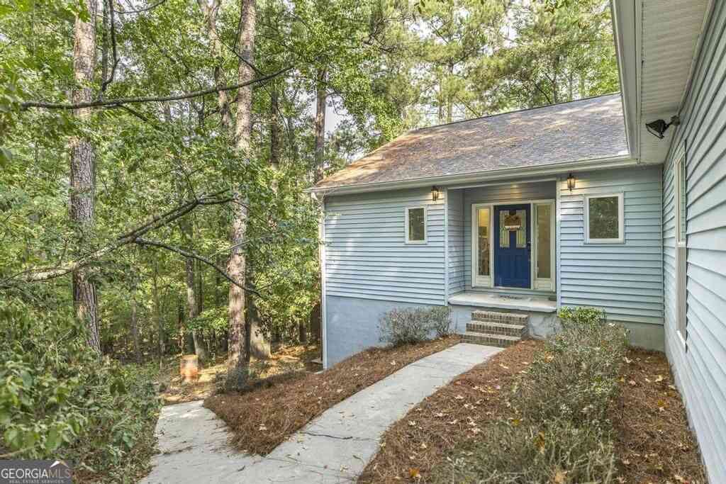 Homes For Sale - 2203 Plantation Drive<br/> Macon, GA 31211